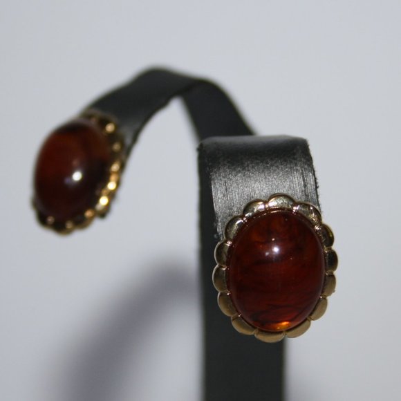 Vintage gold and amber post earrings - Picture 1 of 3